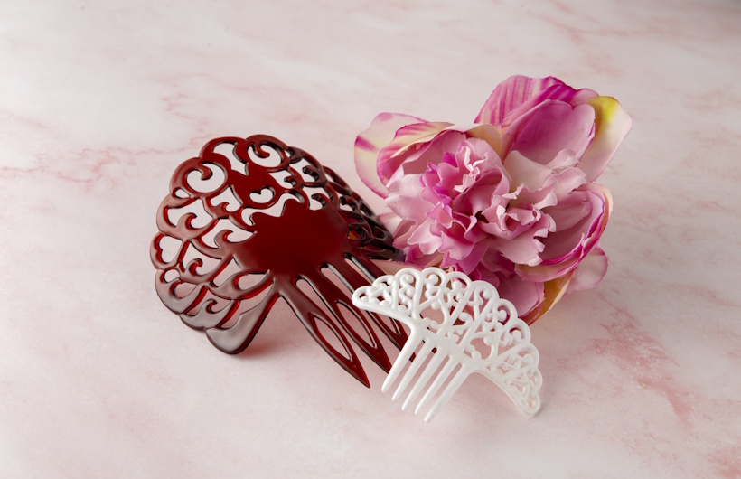 Souvenir-Pernikahan-Biasa-Laser-Cutting-Solusi-untuk-Souvenir-Pernikahan-yang-Spesial-Teknolaser