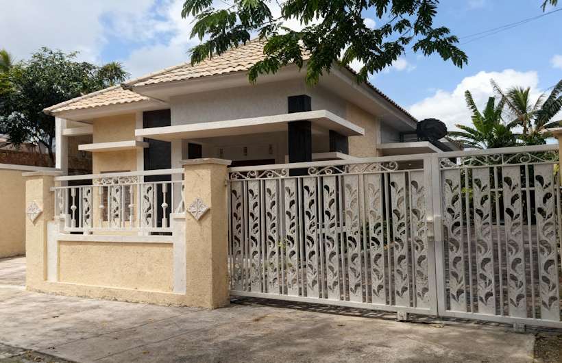 Desain-Teralis-Pagar-Laser-Cutting-yang-Mempercantik-Fasad-Rumah-Teknolaser