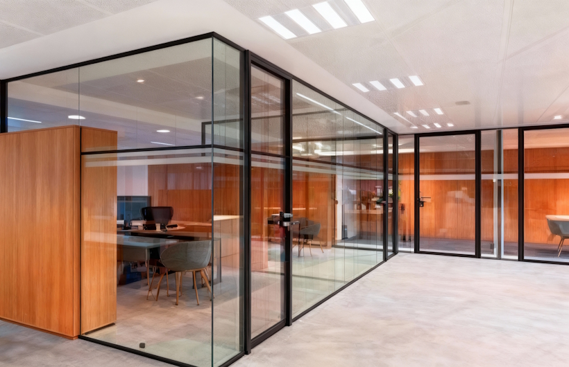 Aplikasi-Partisi-Laser-Cutting-untuk-Berbagai-Ruang-Kantor-Hotel-hingga-Restoran-Teknolaser